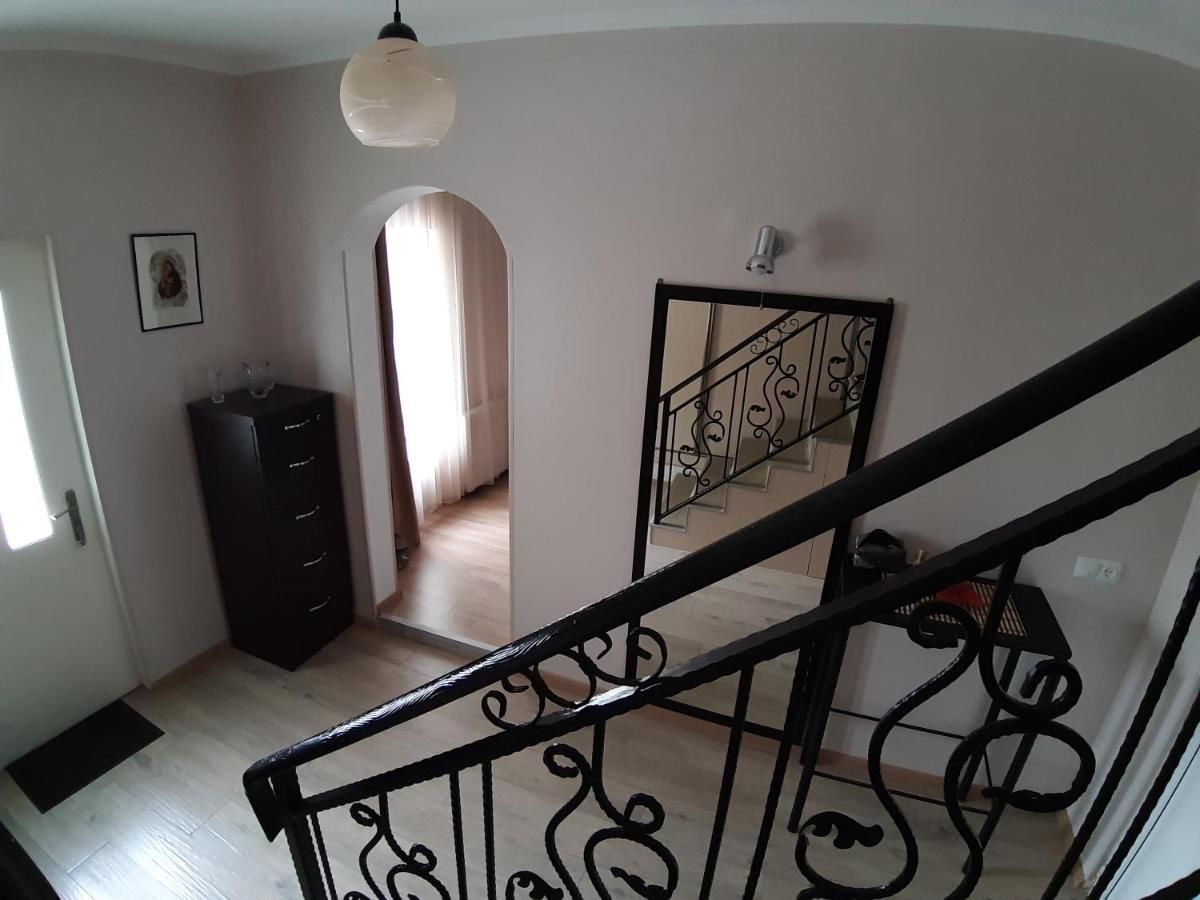 Гостевой дом gogoli family hotel Тбилиси-16